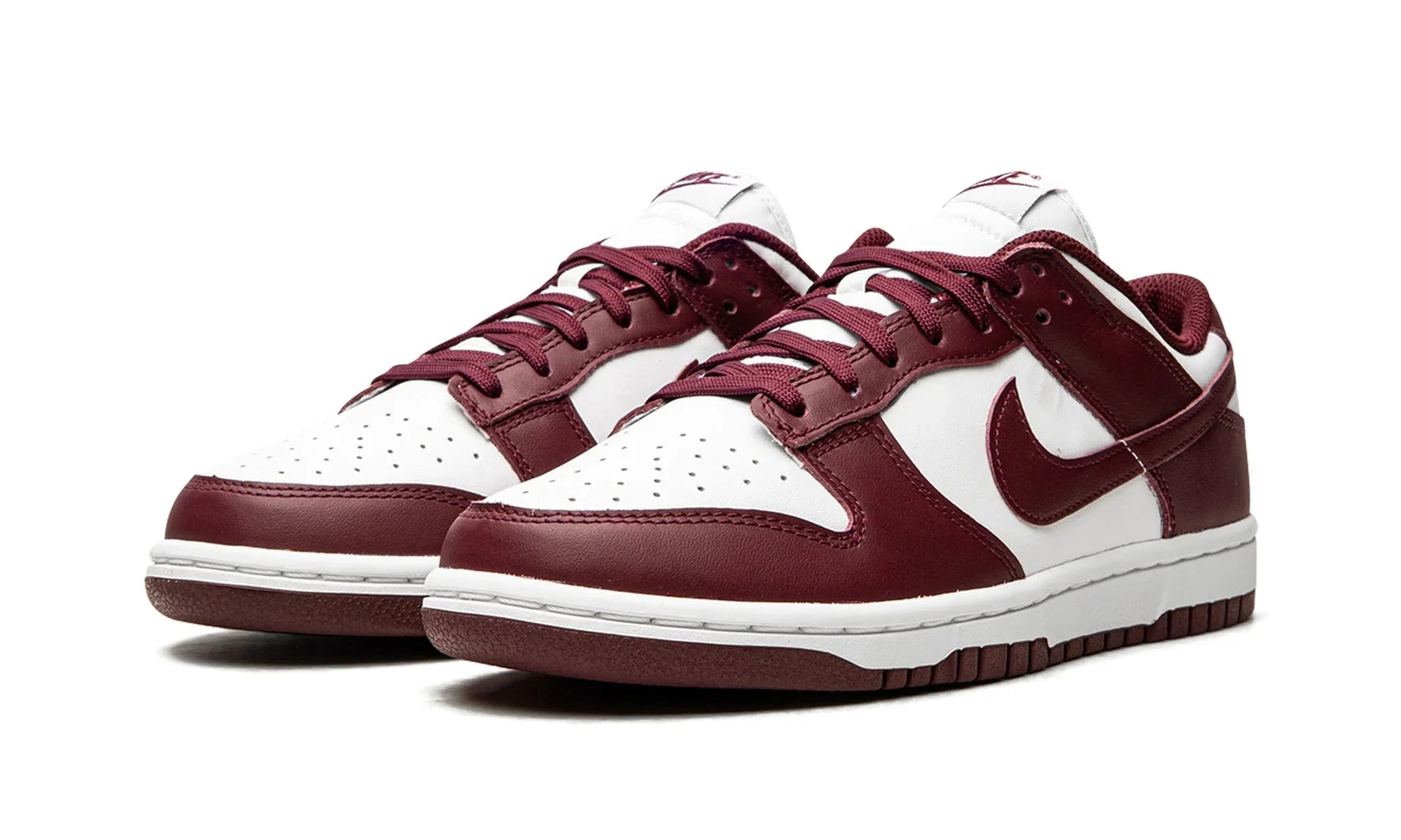 Nike Dunk Low "Bordeaux" (W) - DD1503-108 - Sneakers