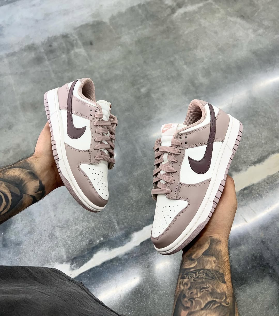 Nike Dunk Low "Diffused Taupe" (W) - DD1503 - 125 - Men's and Women's Sneakers > Sneakers > Nike Dunk > Low - Top Sneakers