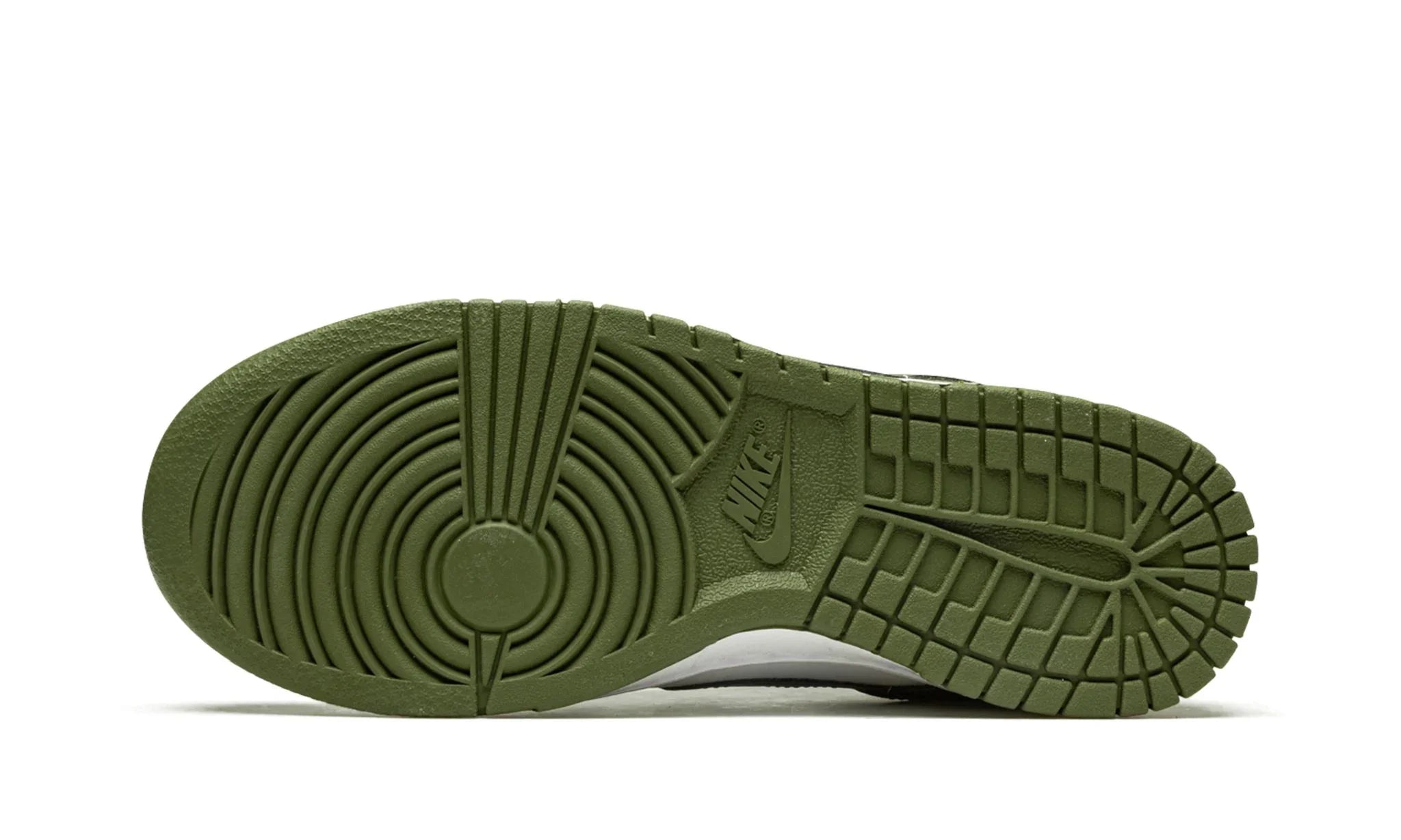 Nike Dunk Low "Medium Olive" (W) - DD1503-120 - Sneakers
