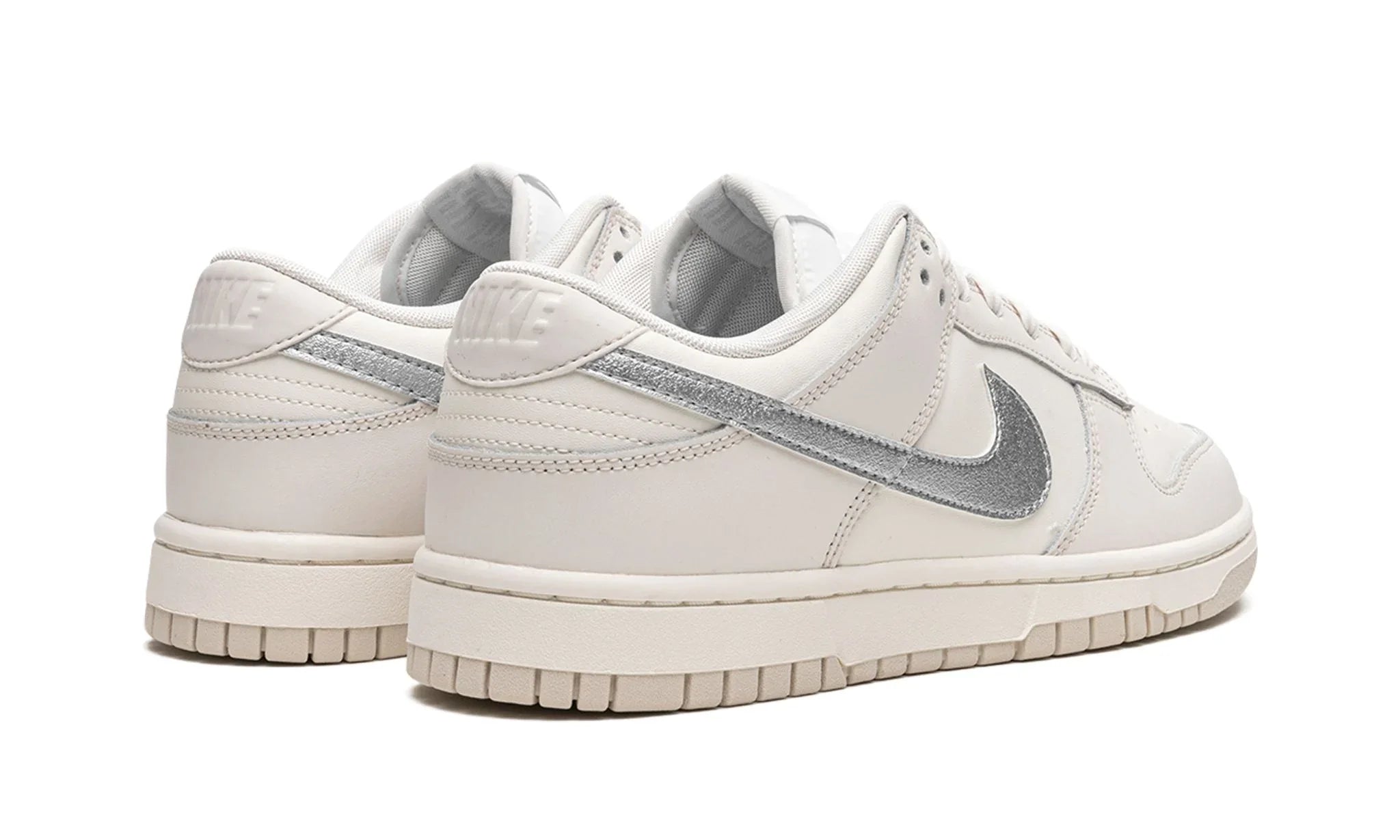 Nike Dunk Low "Oxygen Purple" - DX5930-100 - Sneakers
