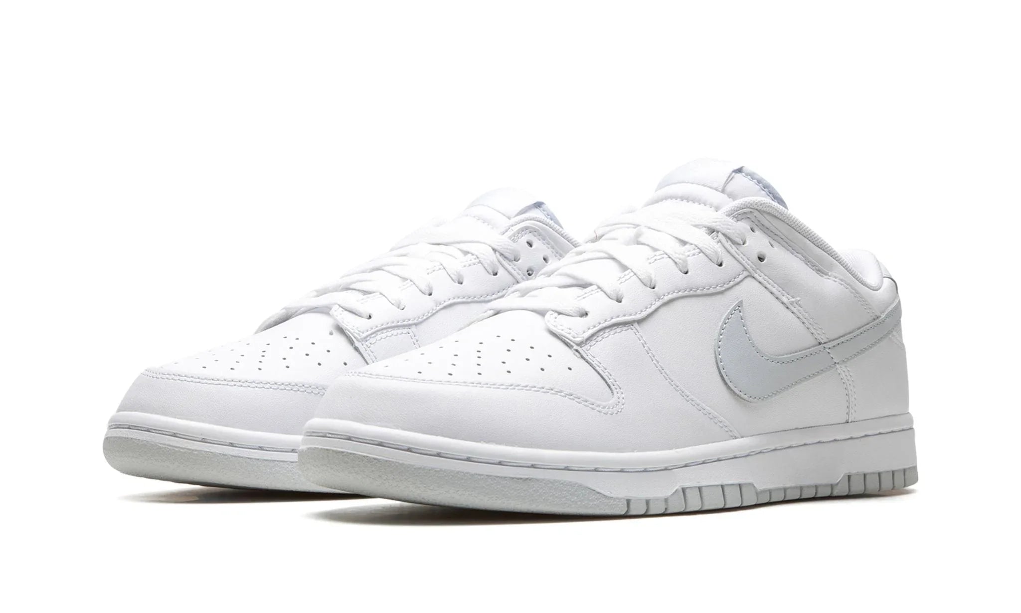 Nike Dunk Low "Pure Platinum" - DV0831-101 - Sneakers