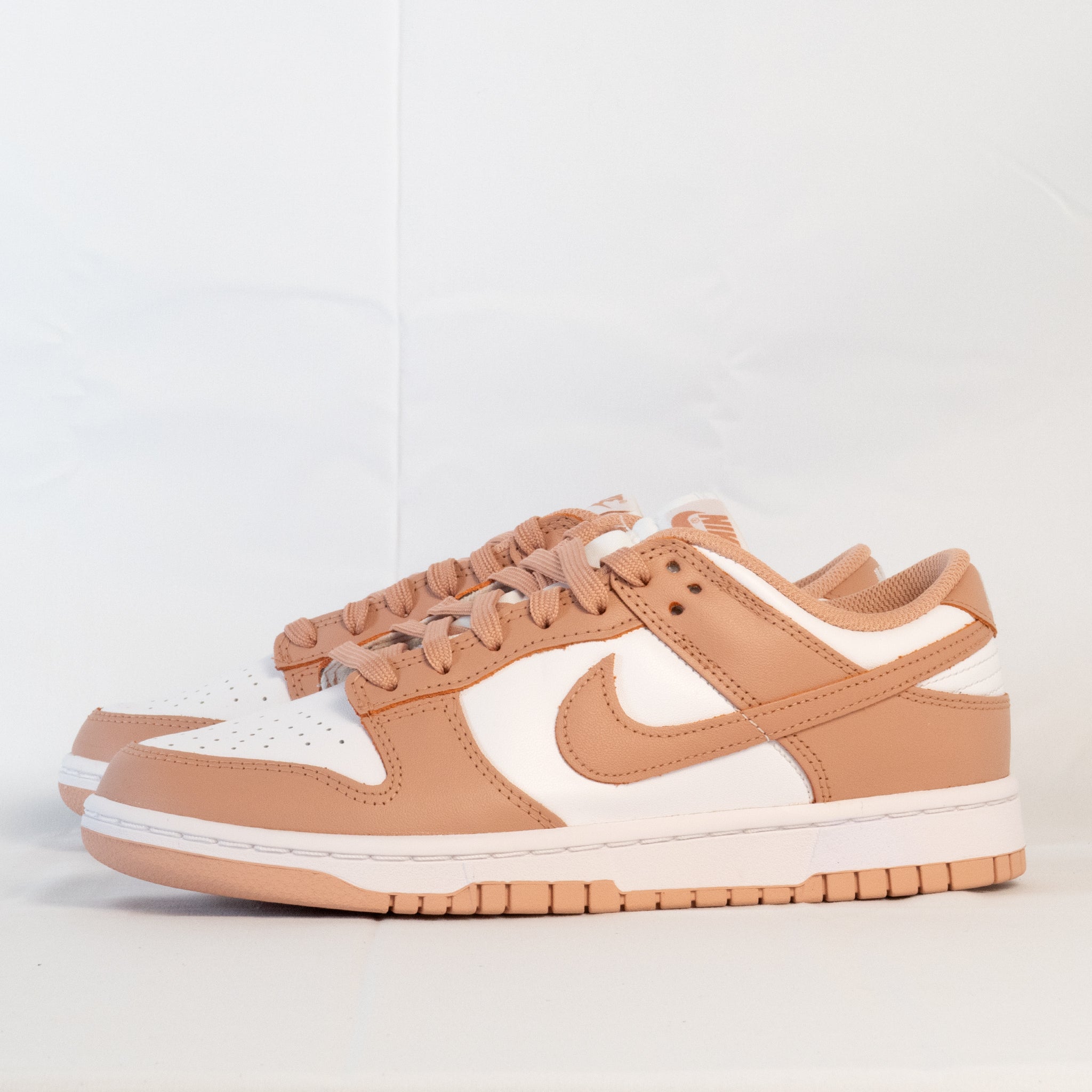 Nike Dunk Low "Rose Whisper" (W) - DD1503 - 118 - Men's and Women's Sneakers > Sneakers > Nike Dunk > Low - Top Sneakers