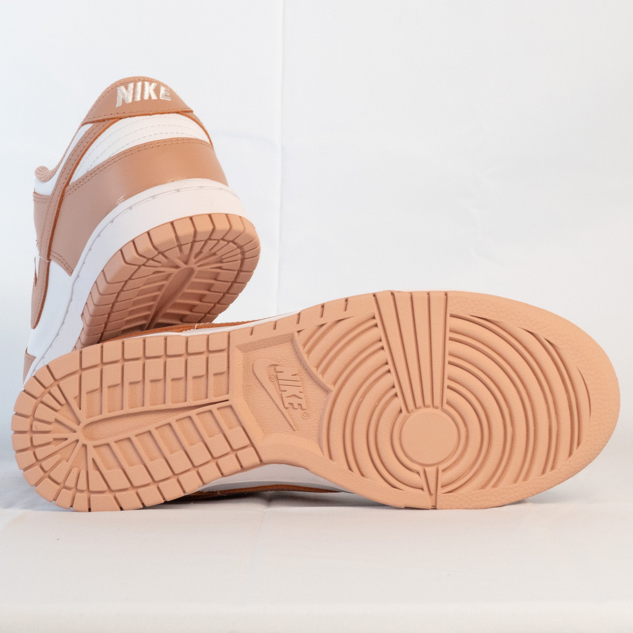 Nike Dunk Low Rose Whisper (W) - DD1503 - 118 - Men's and Women's Sneakers > Sneakers > Nike Dunk > Low - Top Sneakers