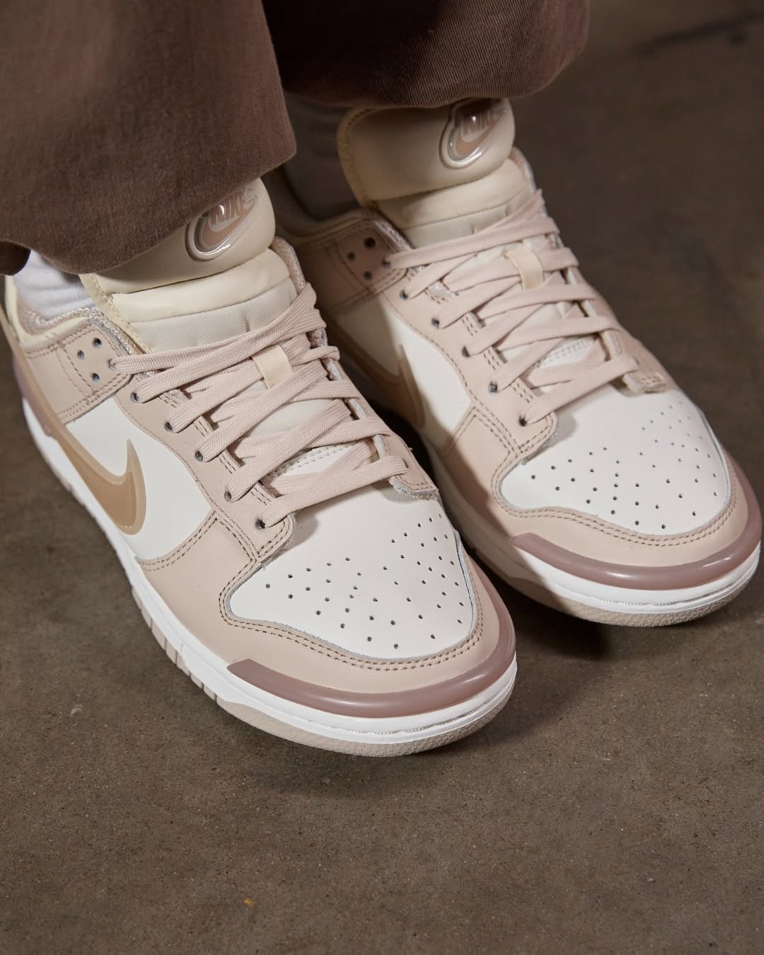 Nike Dunk Low Twist Sanddrift - DZ2794 - 102 - Men's and Women's Sneakers > Sneakers > Nike Dunk > Low - Top Sneakers