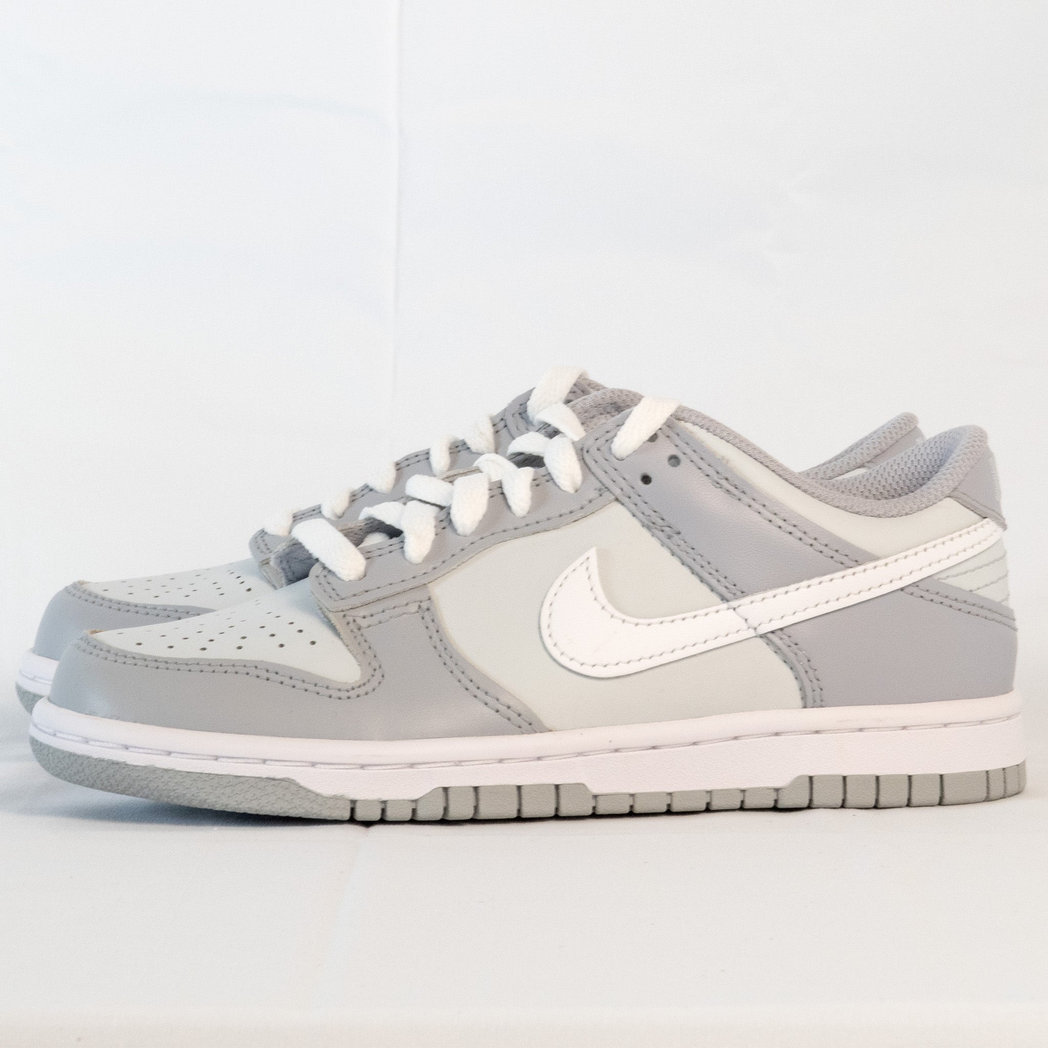 Nike Dunk Low "Two Tone Grey" - DJ6188 - 001 - Men's and Women's Sneakers > Sneakers > Nike Dunk > Low - Top Sneakers