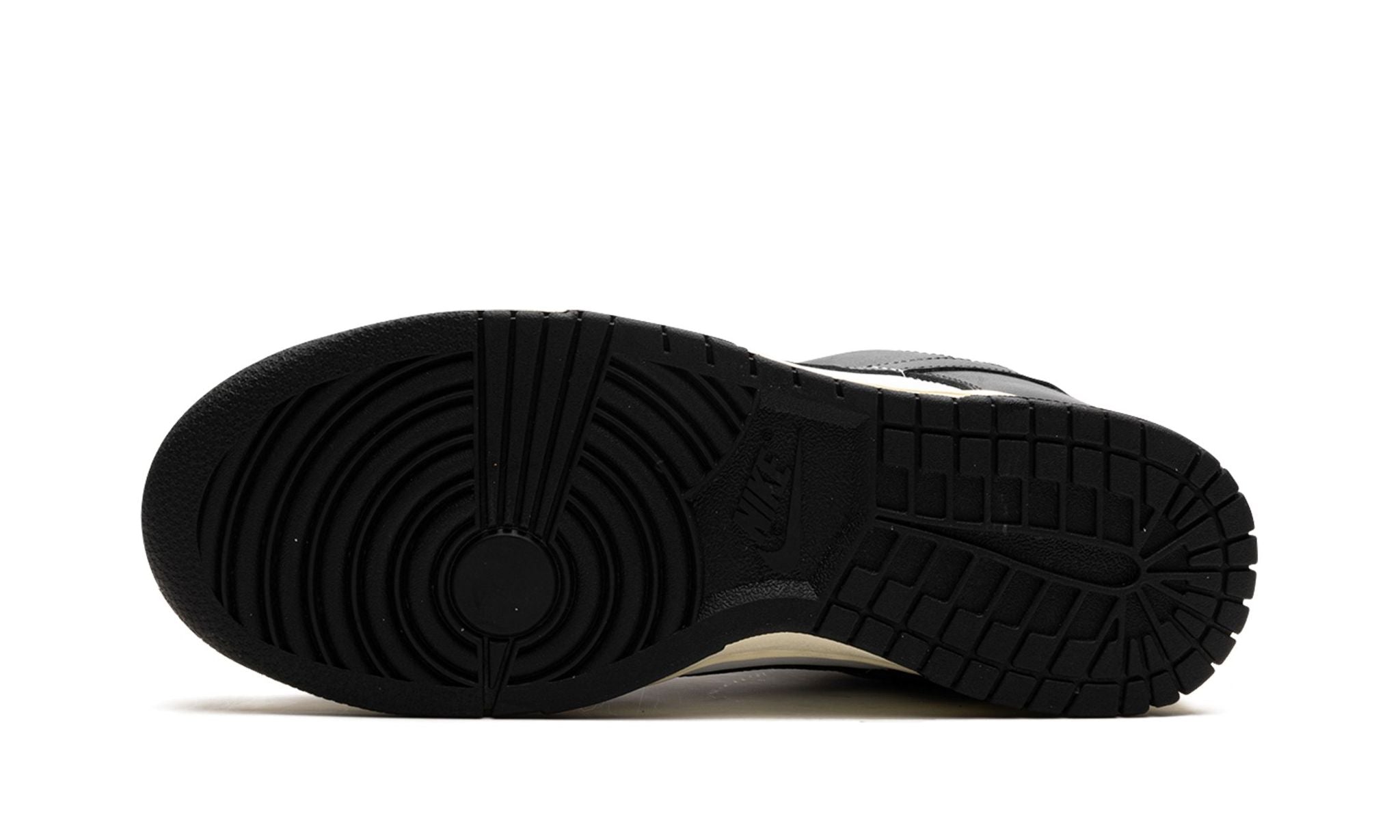 Nike Dunk Low "Vintage Panda" (W) - FQ8899-100 - Sneakers