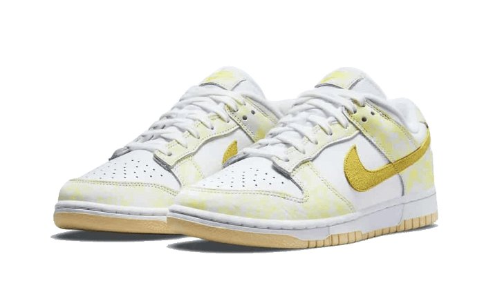 Nike Dunk Low Yellow Strike - DM9467 - 700 - sneakers