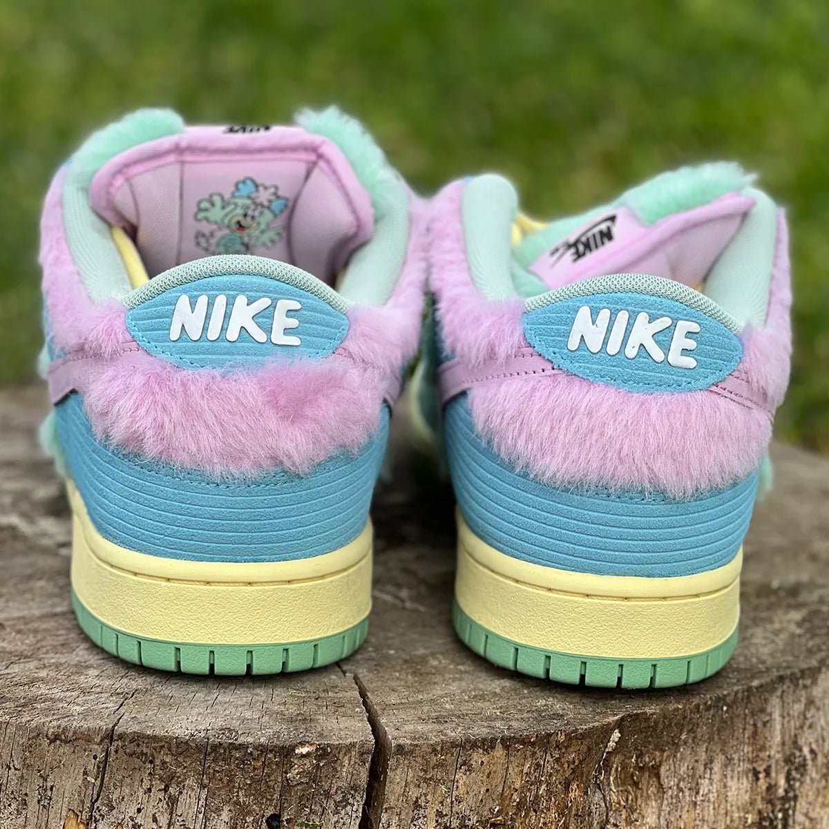 Nike SB Dunk Low Verdy Visty  - FN6040 - 400 - Men's and Women's Sneakers > Sneakers > Nike Dunk > Low - Top Sneakers