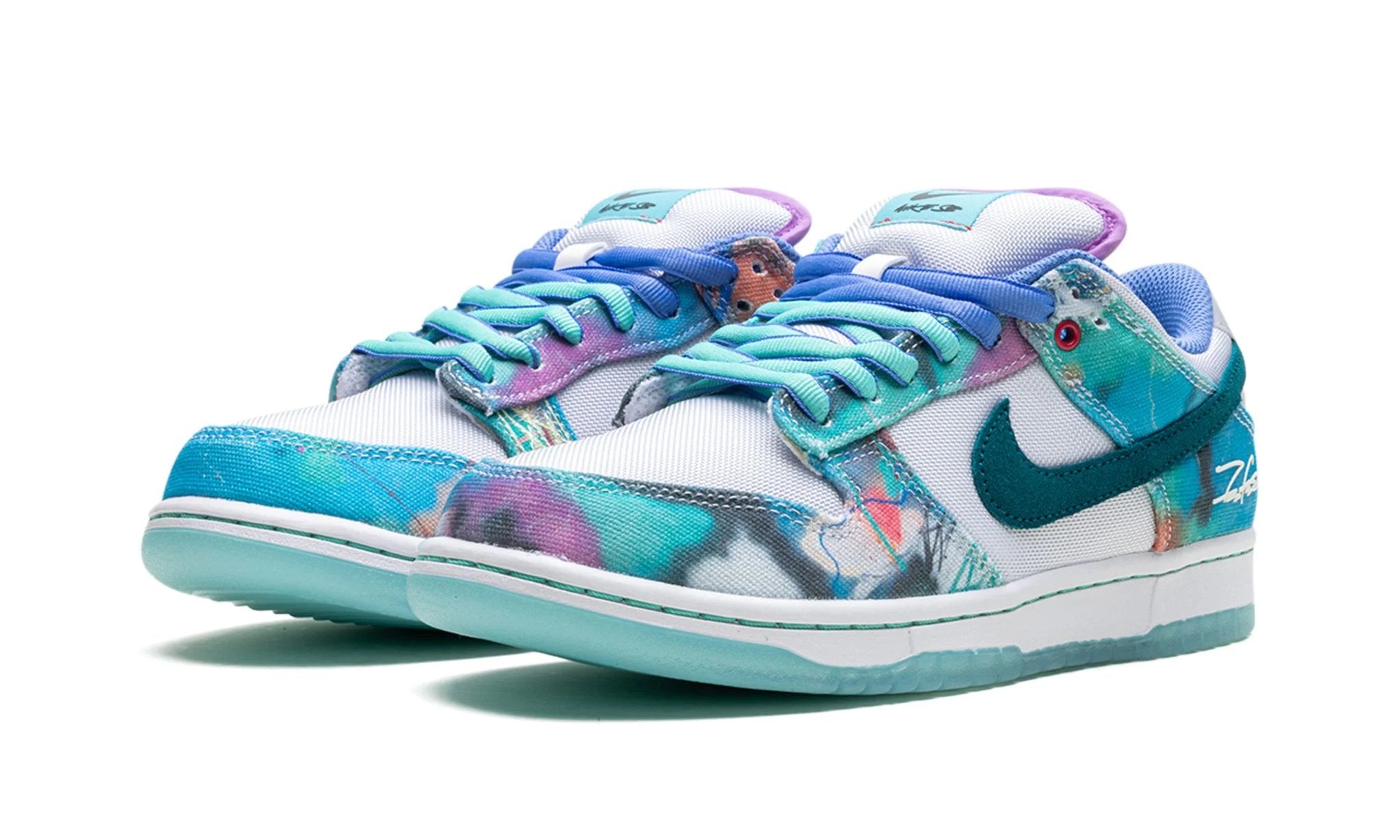 Nike SB Dunk Low x Futura Bleached Aqua - HF6061 - 400 - Men's and Women's Sneakers > Sneakers > Nike Dunk > Low - Top Sneakers