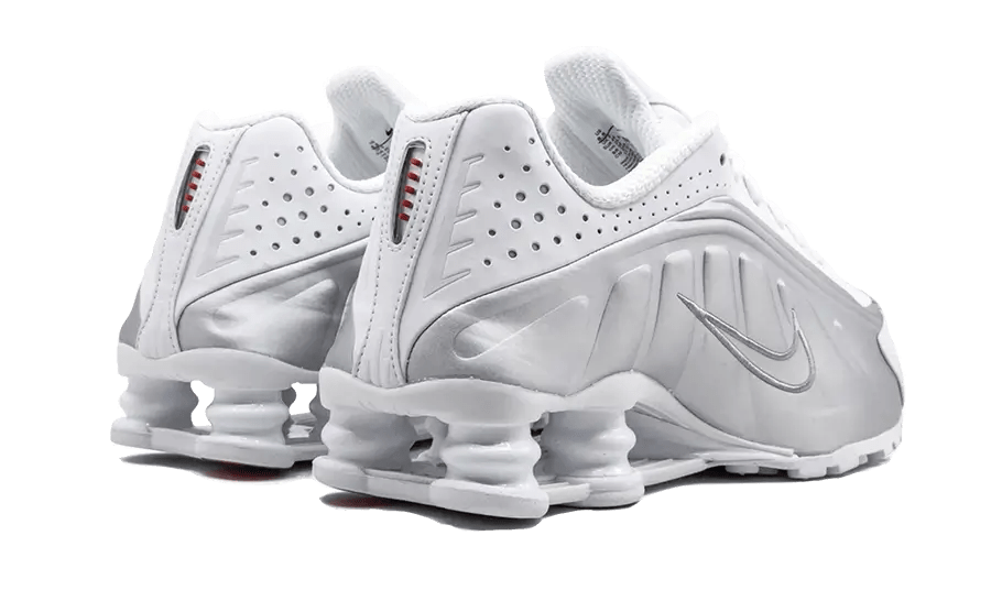 Nike Shox R4 Blanc Argent Metallique AR3565 101