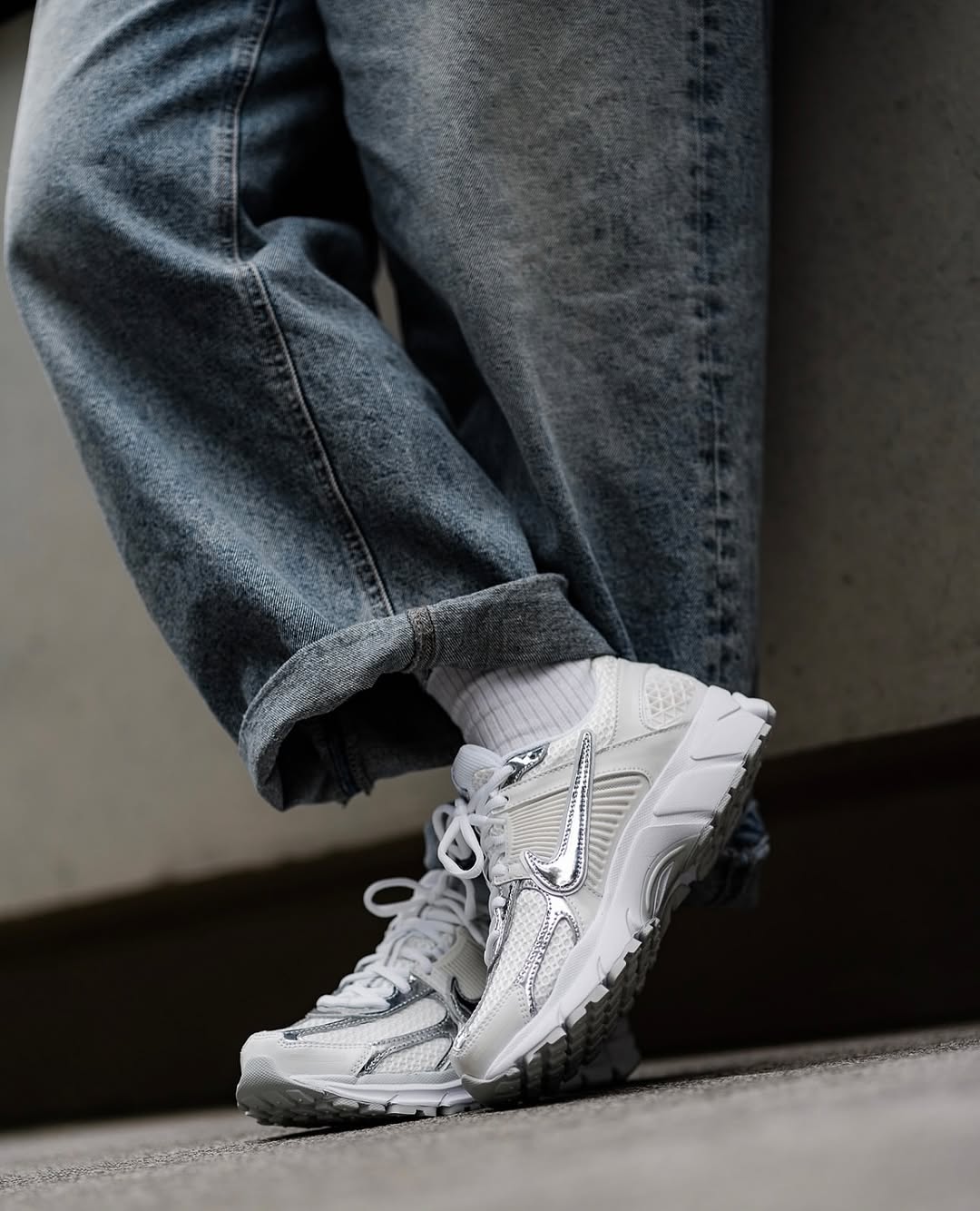 Nike Zoom Vomero 5 Chrome Toe - HF7723 - 100 - Men's and Women's Sneakers > Sneakers > Vomero 5 > Low - Top Sneakers