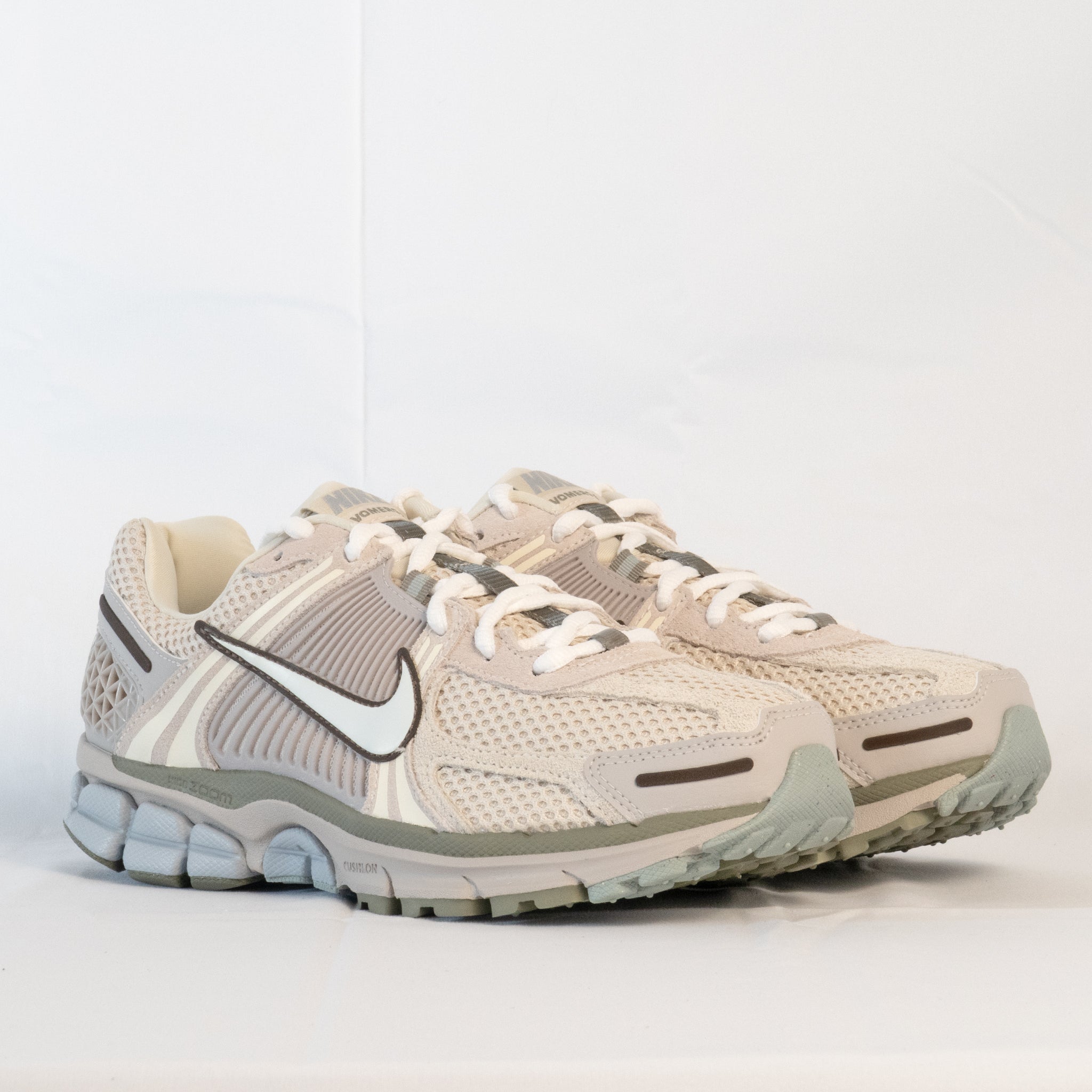 Nike Zoom Vomero 5 Light Orewood Brown Armory Blue - FZ3653 - 104 - Men's and Women's Sneakers > Sneakers > Zoom Vomero 5 > Low - Top Sneakers