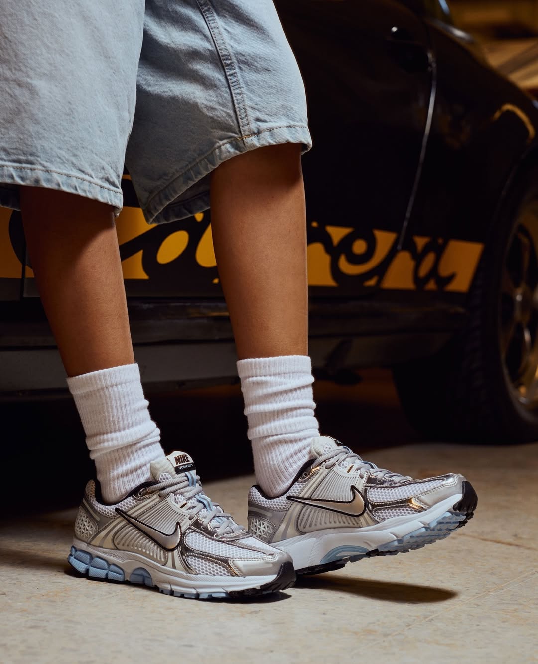 Nike Zoom Vomero 5 Metallic Silver Blue Tint - HF1877 - 100 - sneakers