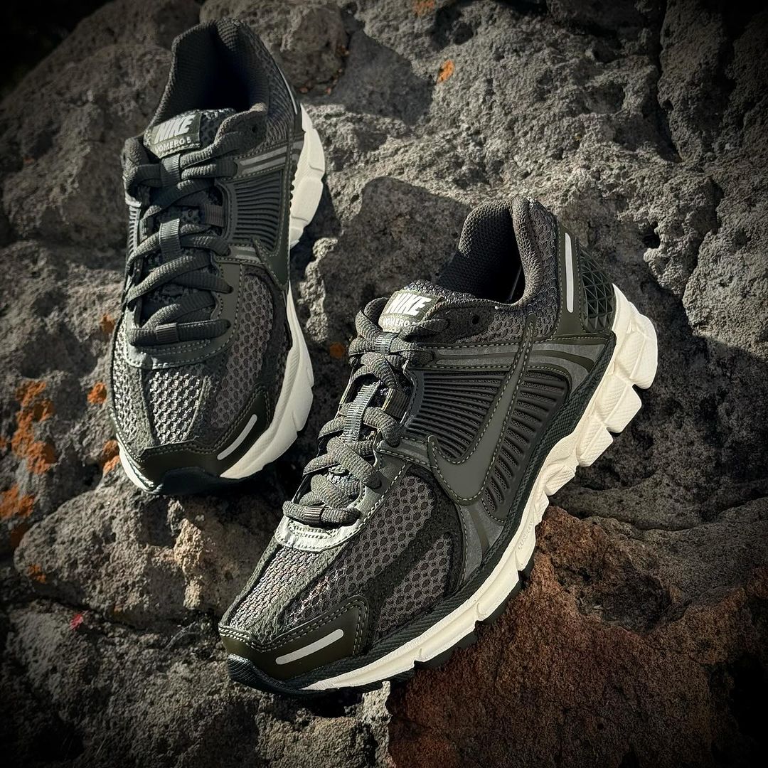 Nike Zoom Vomero 5 Sequoia - FQ8898 - 325 - Men's and Women's Sneakers > Sneakers > Zoom Vomero 5 > Low - Top Sneakers