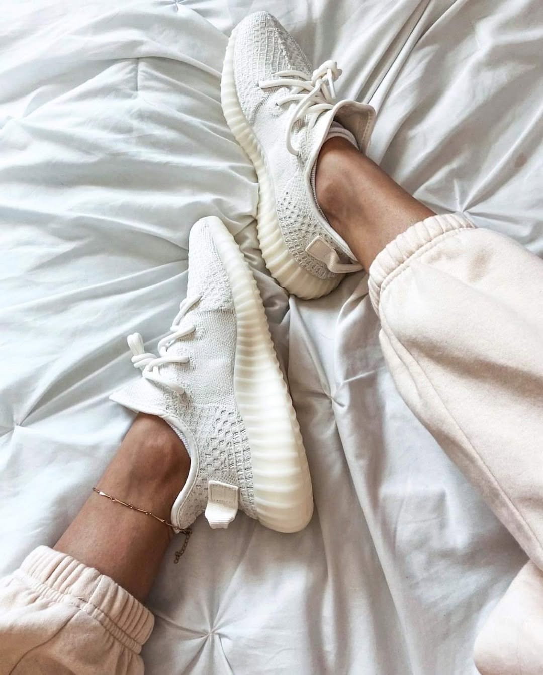 V2 Bone Adidas Yeezy Womens 350 V2 Bone Yeezy Boost 350 Womens