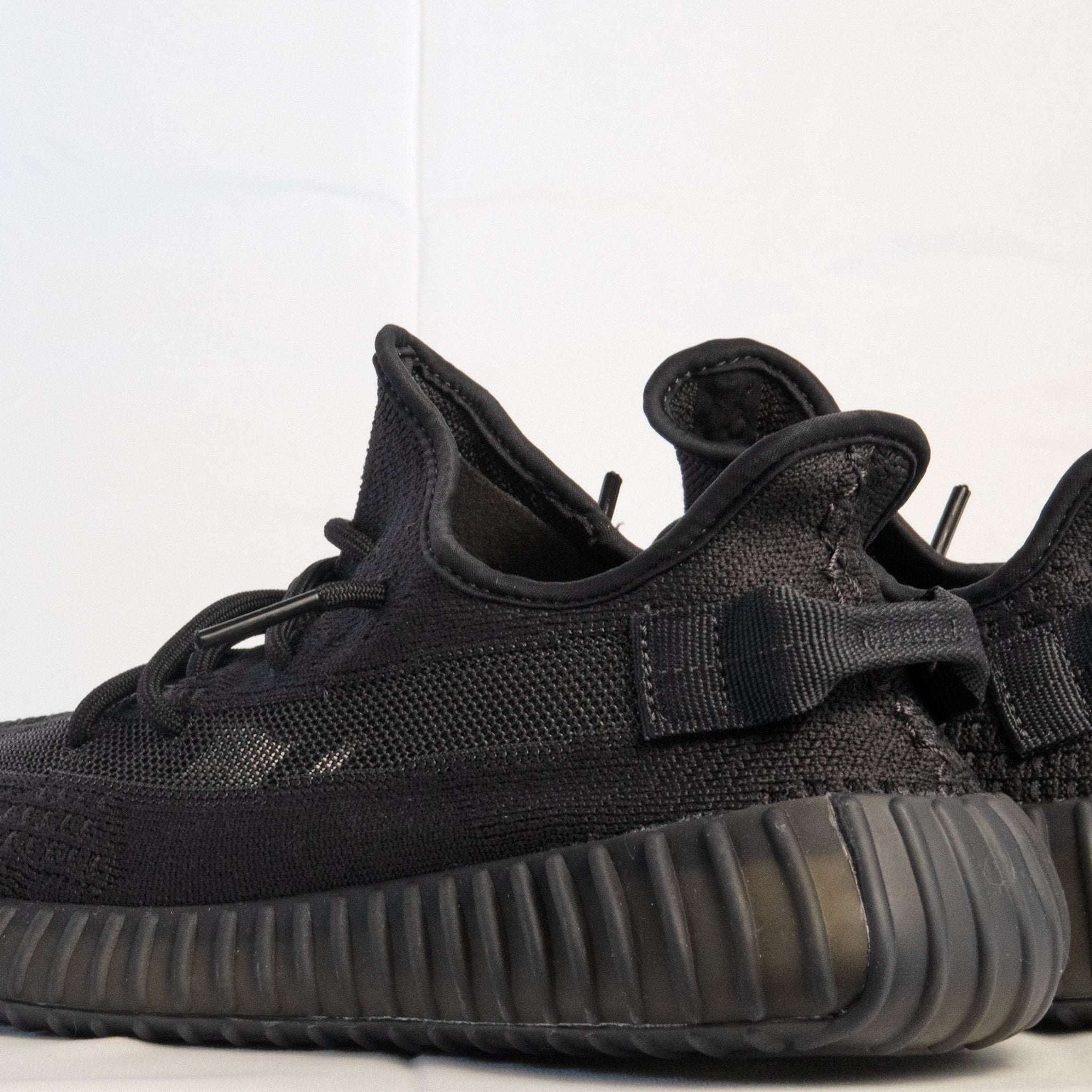 black 350 v2 yeezy